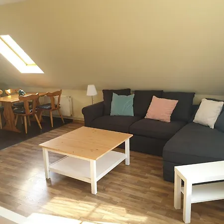 Hof Lindemann * 슈네베르딘겐